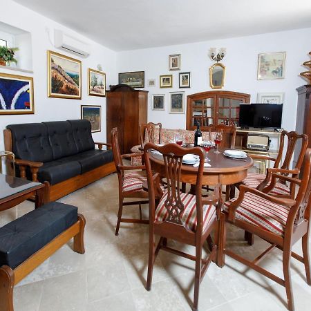 Villa Balarin Bol Exteriör bild